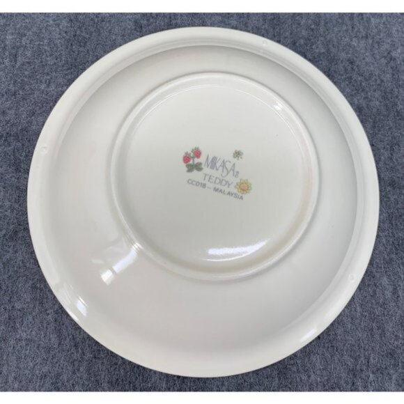 Mikasa Teddy Bear Dinnerware Set - Plate & Bowl - Ceramic Childrens Dishware - Picture 6 of 7